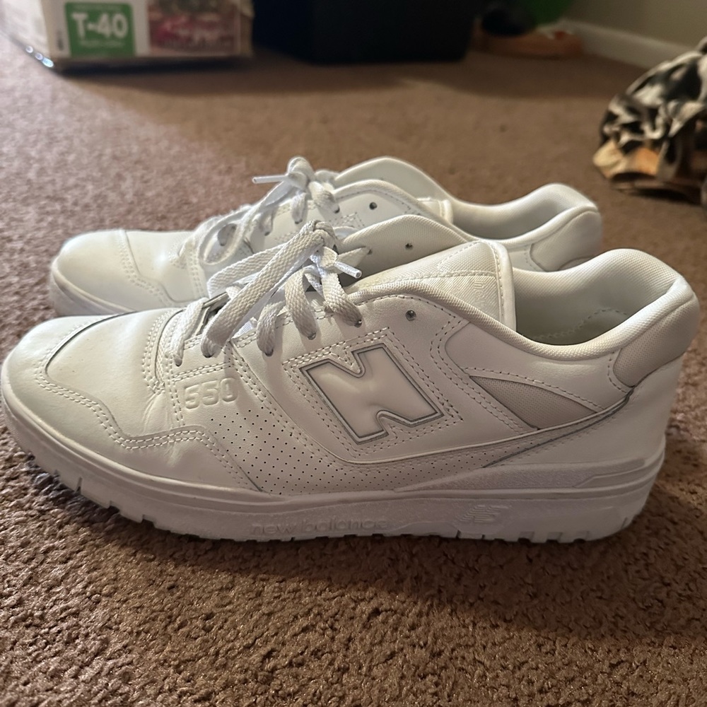 Men’s new balance 550 size 10.5 white